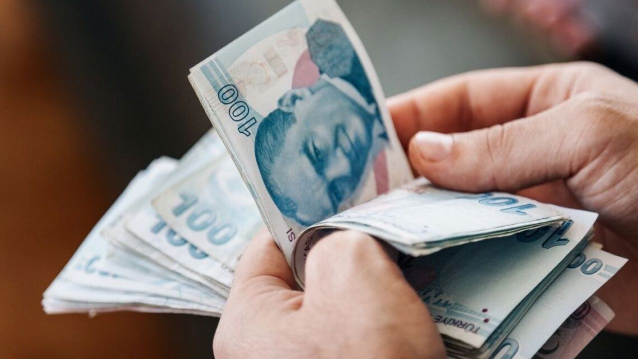 Aile Bakanlığı’ndan 11.702 TL Destek hesaplara yatırıldı