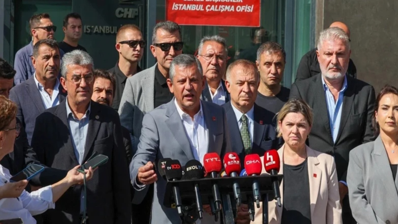 CHP’de Kurultay Davası Öncesi Genel Merkezde ‘Direniş’ Hazırlığı
