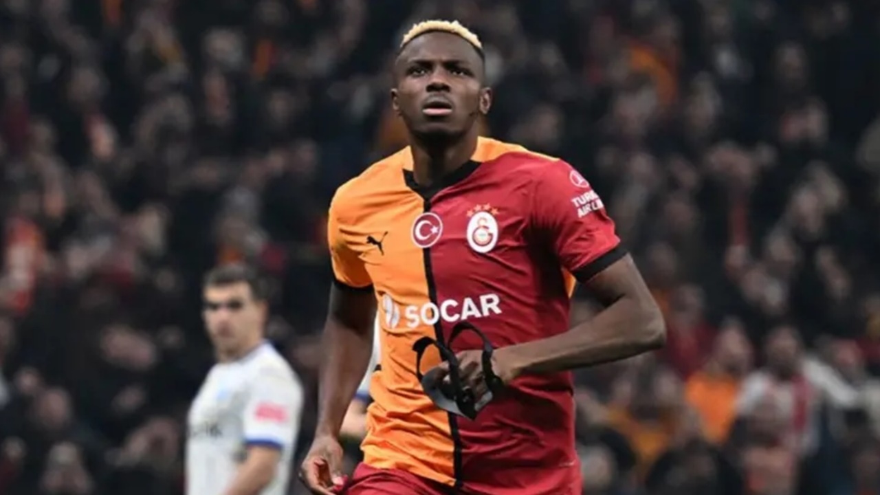 Okan Buruk’tan Osimhen Açıklaması: Liverpool Maçında Sahada Olacak mı?