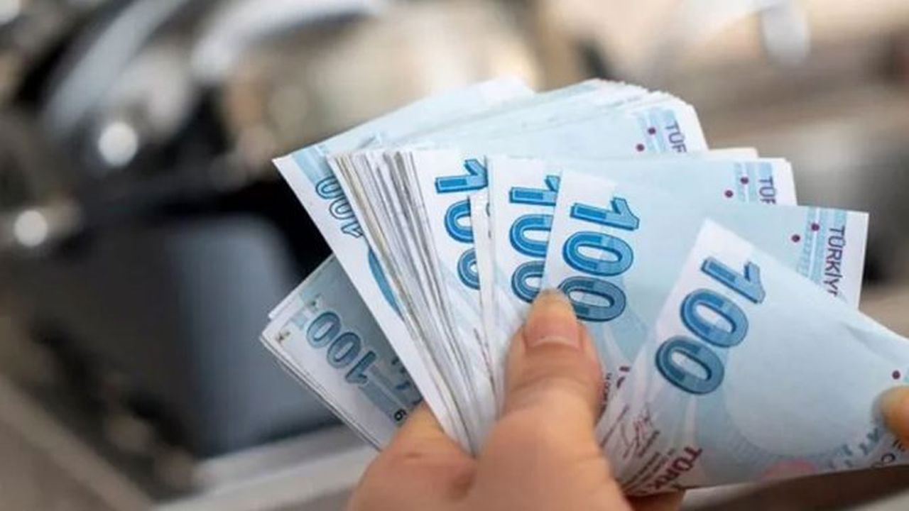 Devletten İhtiyaç Sahibi Ailelere Düzenli 3 Sosyal Yardım birden