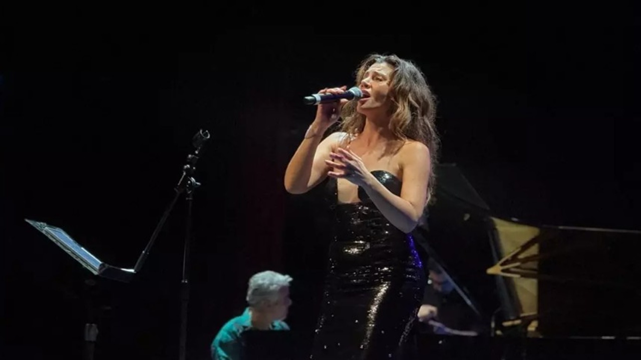63. Uluslararası Bursa festivali’nde Gökçe Bahadır ve Emir Ersoy’dan unutulmaz gece