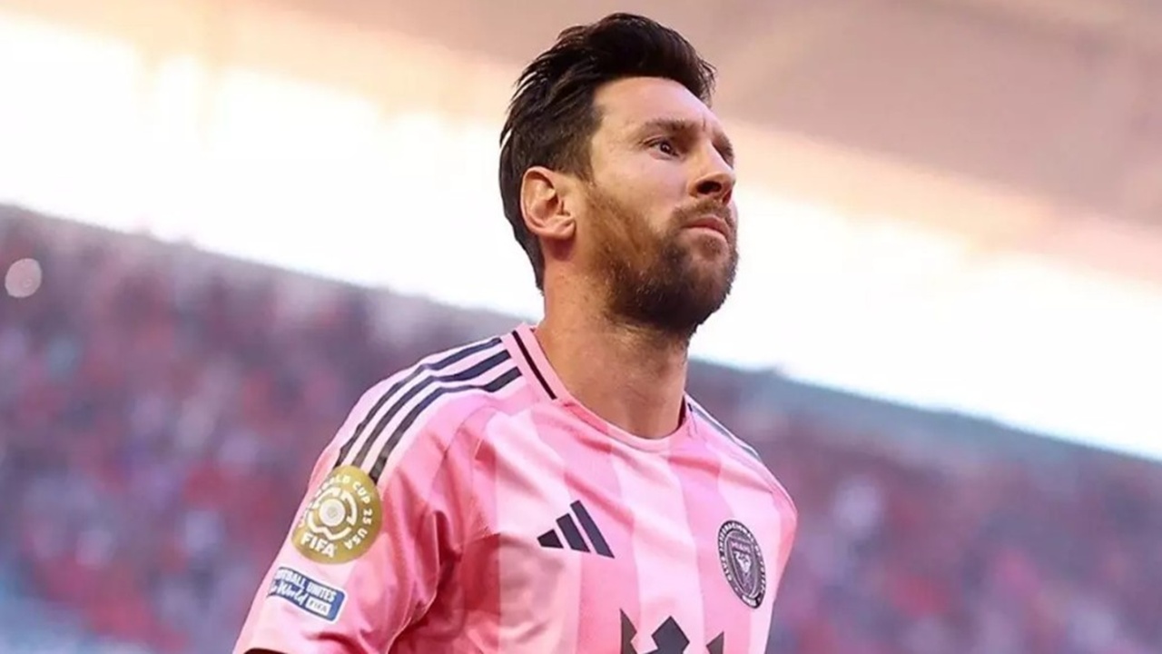 Beklenen oldu! Lionel Messi, Inter Miami ile 3 yıllık yeni sözleşmeye imza attı
