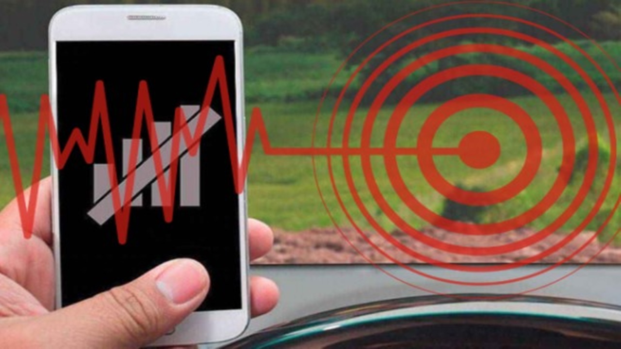 Deprem sonrası hatlar kilitlendi! GSM operatörlerinde aksamalar yaşanıyor