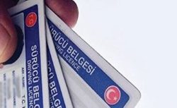 Eski tip ehliyet kullananlar için son sözü Bakan Yerlikaya söyledi