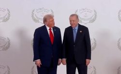 Gazze Zirvesi’nde Samimi Anlar: Trump, Erdoğan’ı Böyle Karşıladı