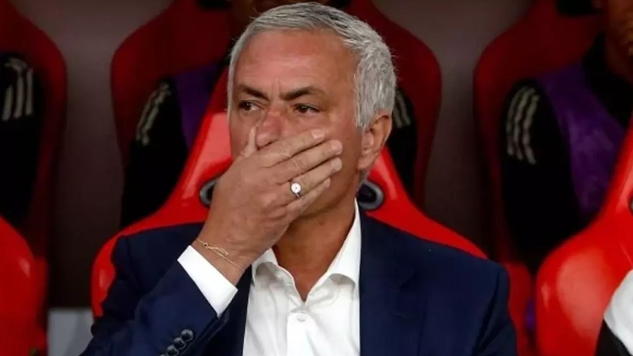 Jose Mourinho Kabustan uyanamıyor! Benfica yine dağıldı