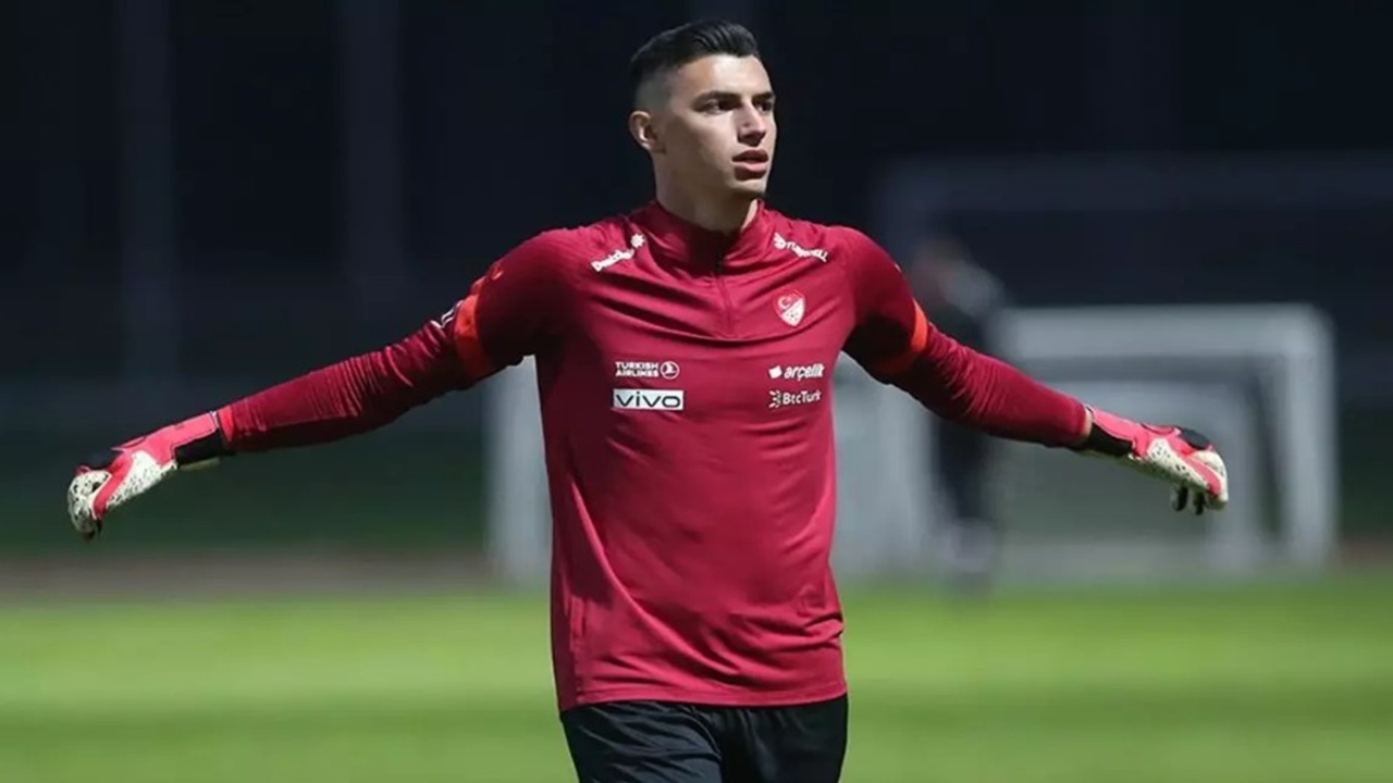 Milli takım kampından izinsiz ayrılan Berke Özer’e şok! 1 yıla kadar men cezası gündemde