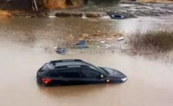 Muğla’da sel hayatı felç etti! Mahsur kalanlar botlarla kurtarılıyor