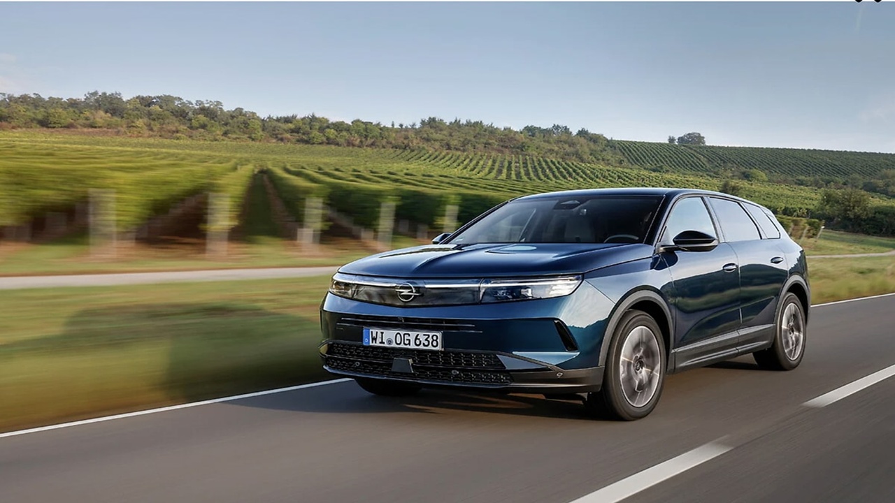 Ekim 2025 Opel Fiyat Listesi Yayınlandı: Corsa, Astra, Frontera, Mokka ve Grandland Ne Kadar Oldu?