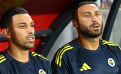 Saran Dönemi Sert Başladı: Fenerbahçe’de İrfan Can Kahveci ve Cenk Tosun Kadro Dışı Bırakıldı