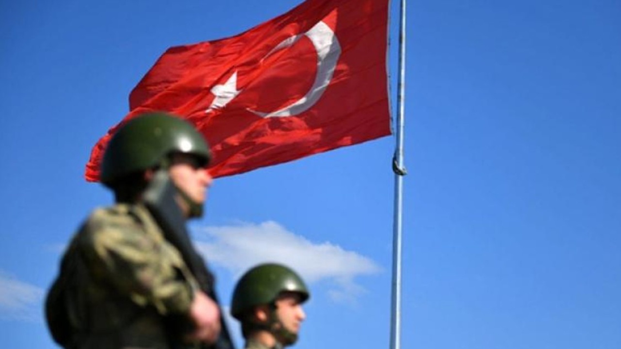 TSK’nın Irak ve Suriye’deki görev süresi 3 yıl uzatıldı